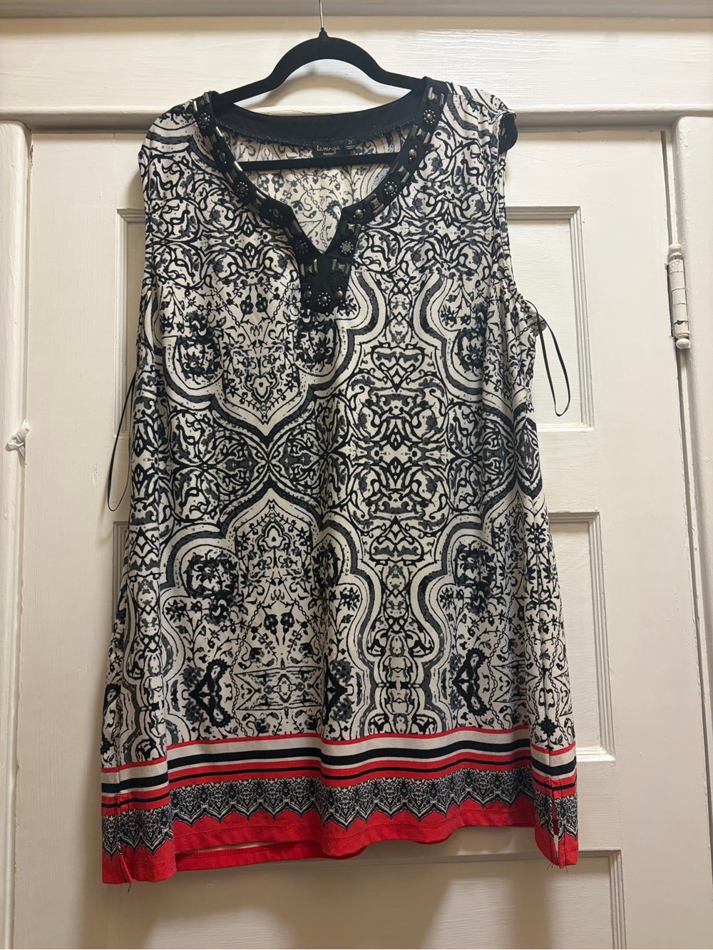 Sleeveless Printed Tunic with Black and Red Border